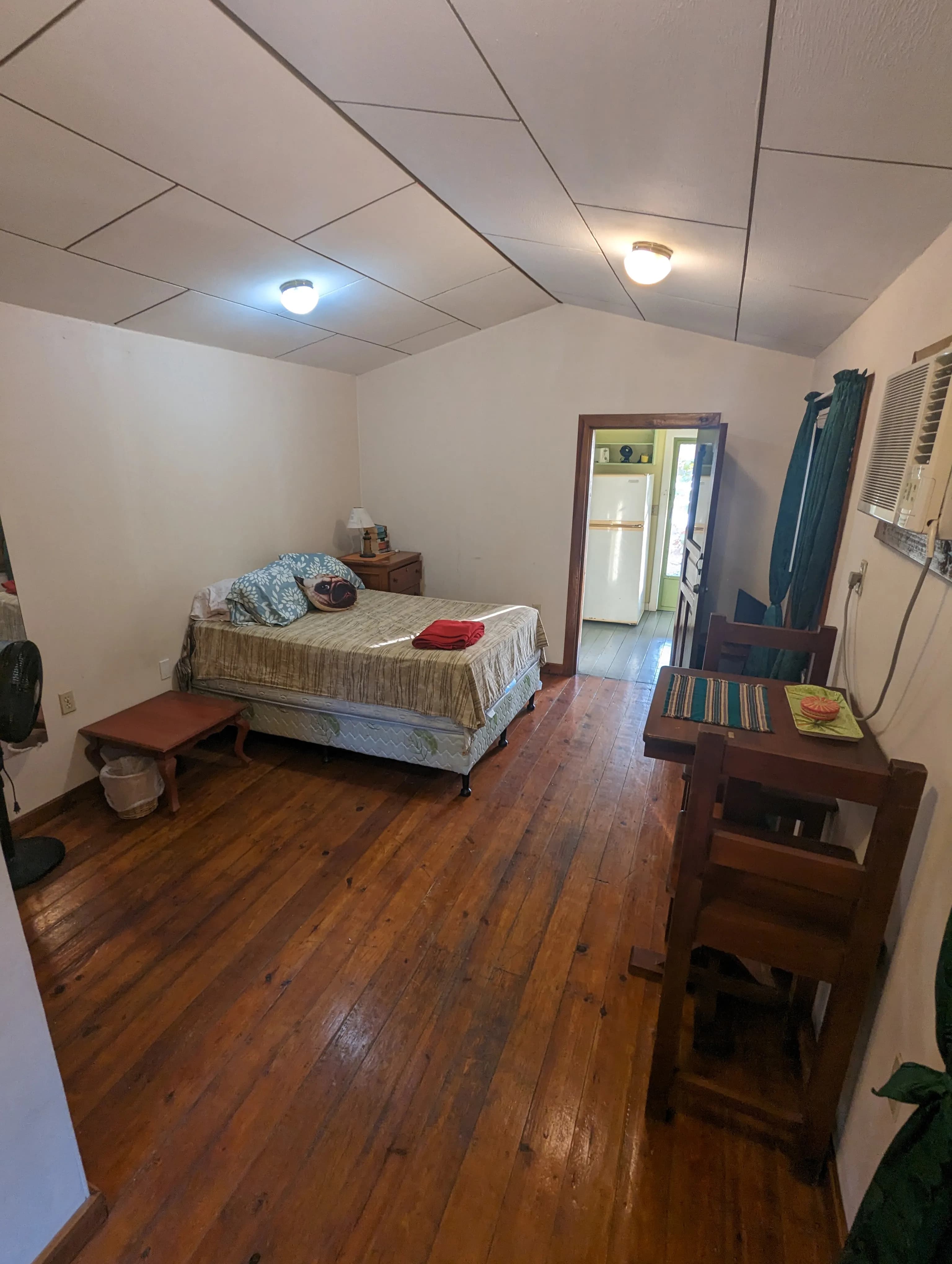 /images/cottage/PXL_20230524_232635528.jpg.webp
